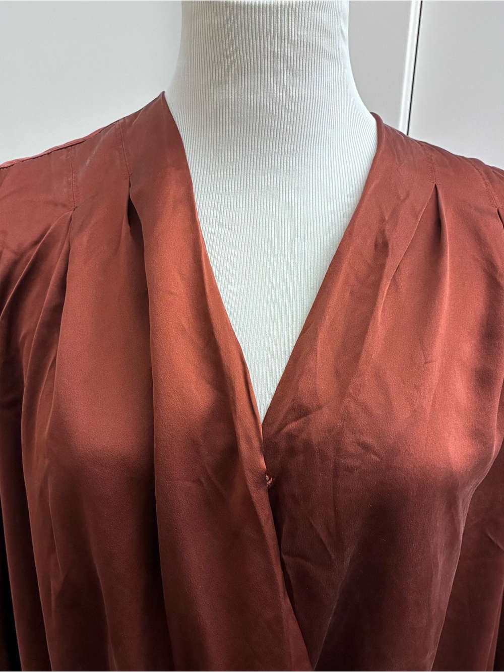 Rag & Bone Women’s Large Silk Blouse Bronze Draped Surplice Business Casual - Picture 2 of 8